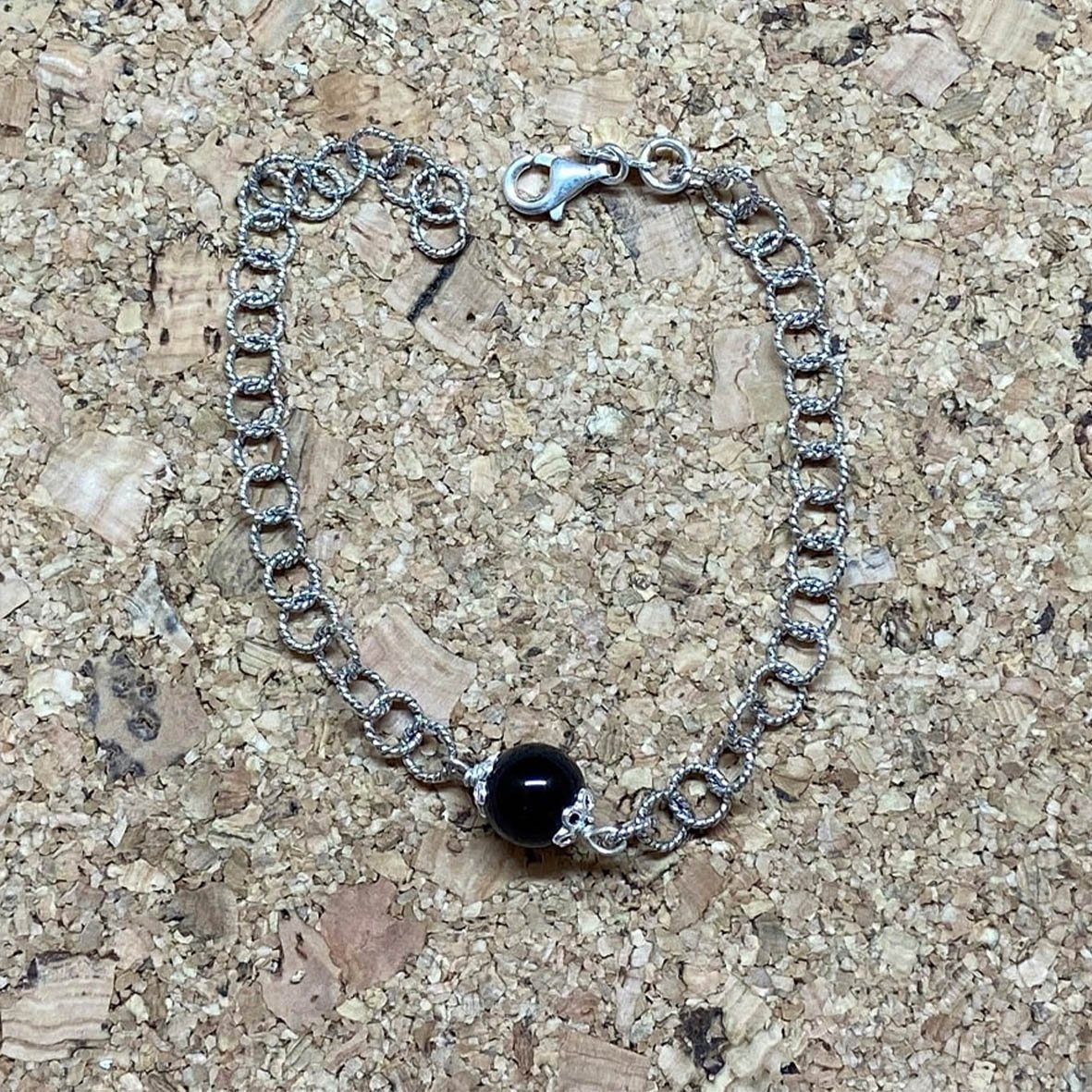 bracciale sardo con cocco tipico della sardegna